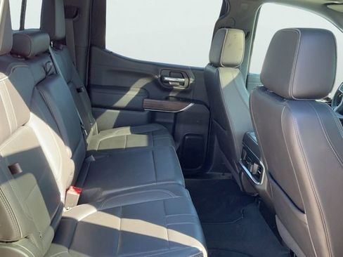Used 2022 Chevrolet Silverado 1500 High Country w/ Safety Package II AWD/4WD image 11