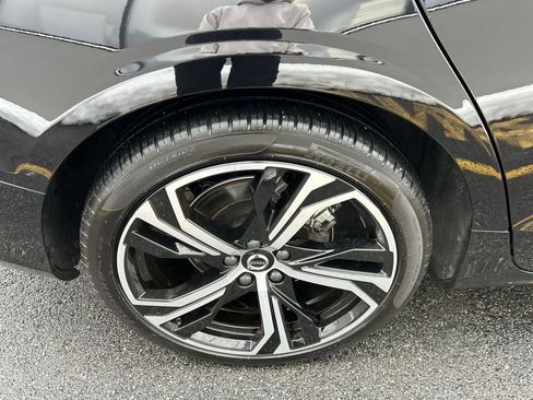 Certified 2025 Volvo S60 B5 Plus image 12