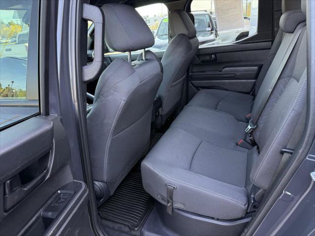Certified 2024 Toyota Tacoma SR5 AWD/4WD image 14
