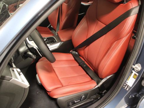 Certified 2025 BMW 330i xDrive Sedan w/ Premium Package image 13