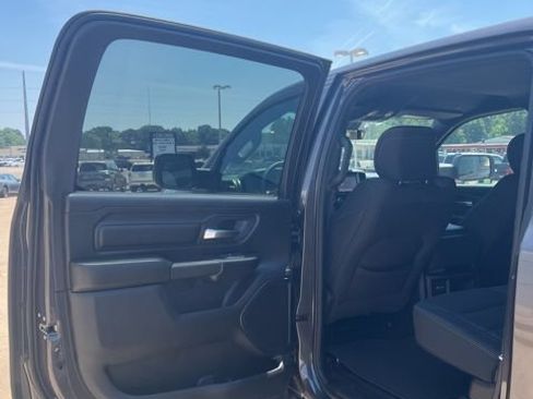New 2026 RAM 1500 Tradesman AWD/4WD image 14