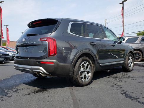 Used 2020 Kia Telluride EX AWD/4WD image 3