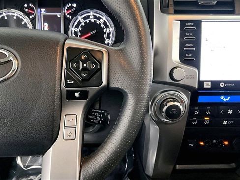 Used 2022 Toyota 4Runner Limited image 22