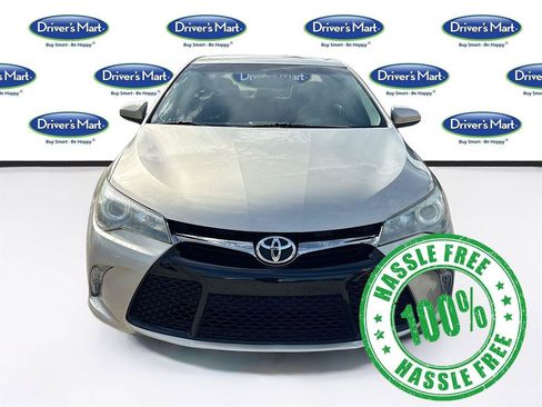 Used 2016 Toyota Camry XSE FWD image 2