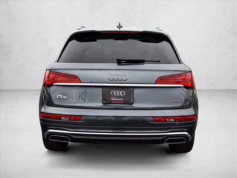 Used 2025 Audi Q5 e Premium Plus w/ Premium Plus Package image 6