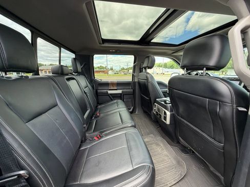 Used 2020 Ford F150 Lariat w/ Equipment Group 502A Luxury AWD/4WD image 8