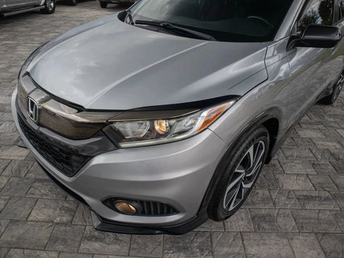 Used 2019 Honda HR-V Sport image 12