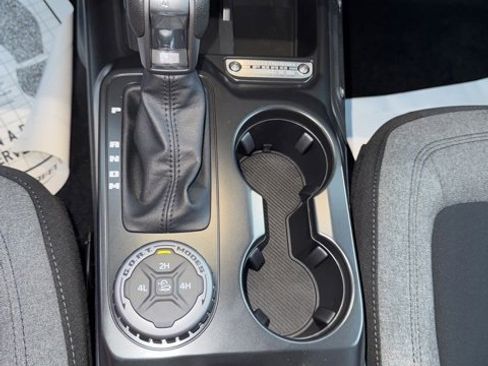 New 2025 Ford Bronco 4-Door image 22