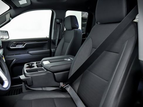 New 2025 GMC Sierra 1500 SLE w/ Preferred Package image 8