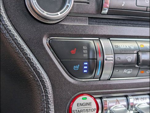 Used 2016 Ford Mustang GT Premium w/ Equipment Group 401A RWD image 19