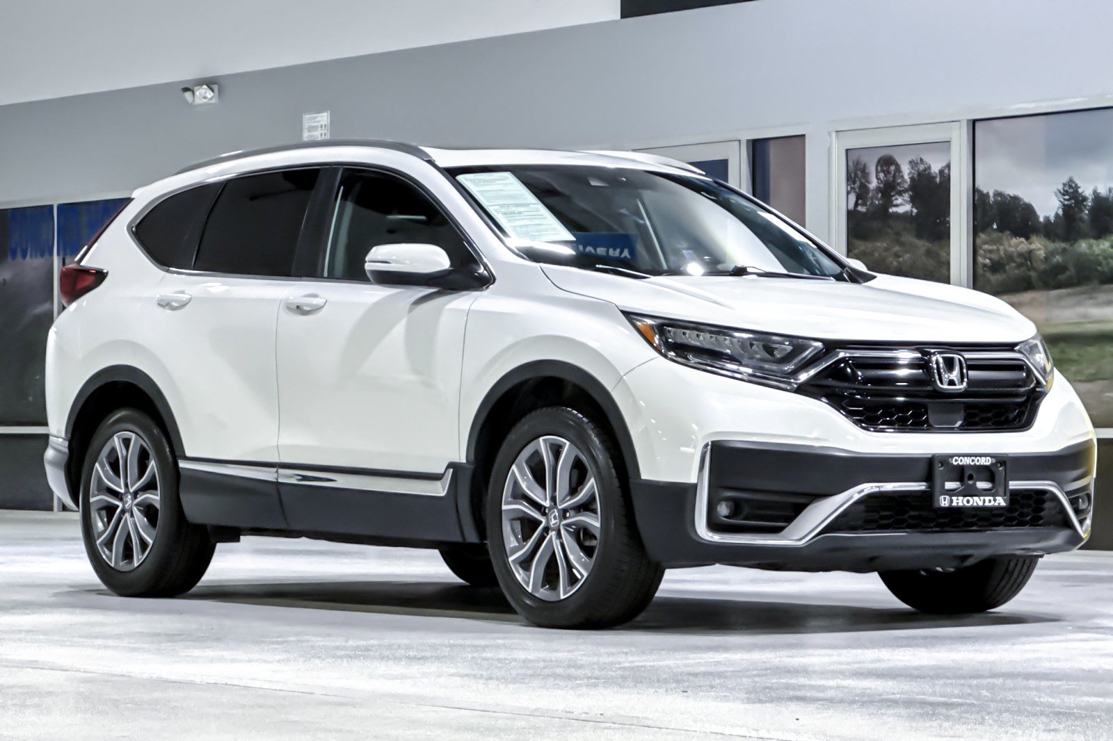 Used 2020 Honda CR-V Touring image 7