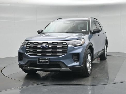 New 2026 Ford Explorer Active RWD image 55