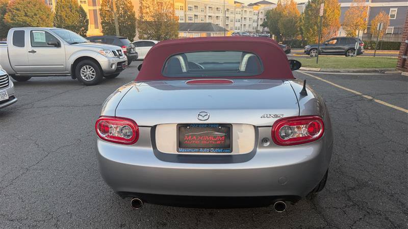 Used 2012 MAZDA MX-5 Miata Sport w/ Convenience Pkg RWD image 26