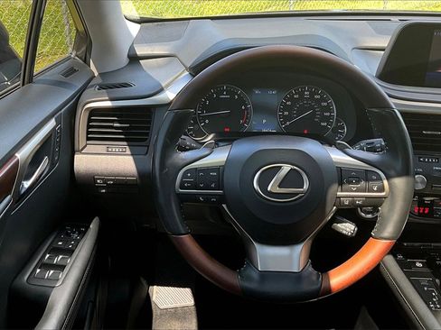 Used 2022 Lexus RX 350 FWD w/ Premium Package image 8