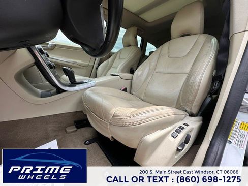 Used 2014 Volvo XC60 T6 AWD/4WD image 10