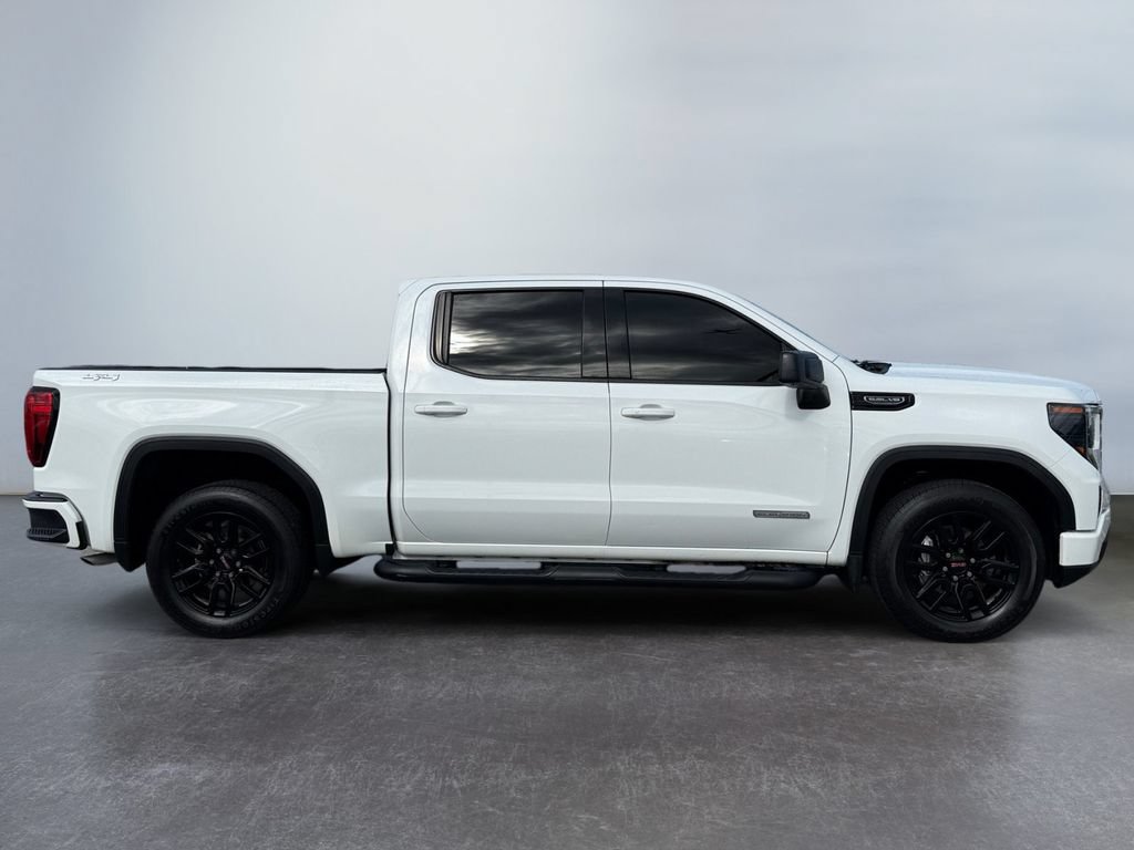 Used 2023 GMC Sierra 1500 Elevation AWD/4WD image 2