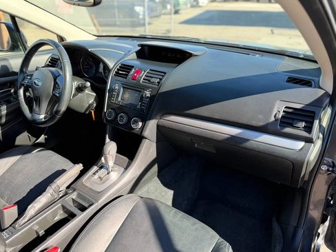 Used 2013 Subaru Crosstrek 2.0i Limited w/ Popular Pkg 2 image 29