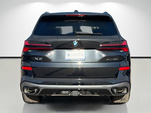 New 2026 BMW X5 xDrive40i w/ M Sport Package image 4