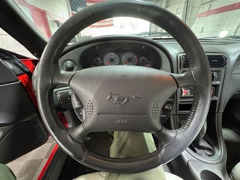 Used 2000 Ford Mustang GT RWD image 18