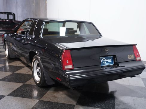Used 1988 Chevrolet Monte Carlo SS RWD image 9