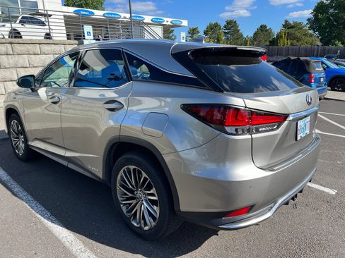Used 2022 Lexus RX 450h AWD w/ Luxury Package image 6