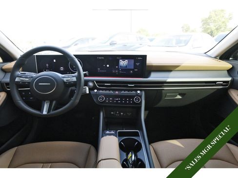 Used 2025 Hyundai Sonata Limited FWD image 11