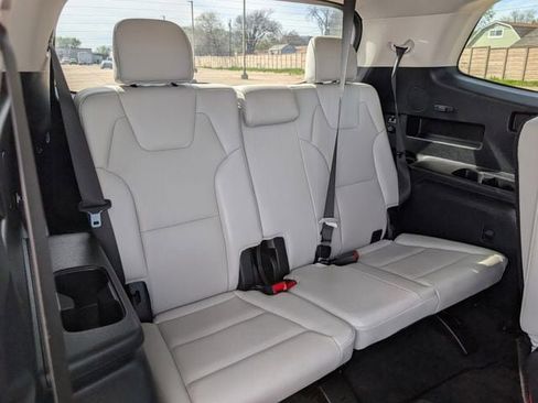 Used 2024 Kia Telluride S w/ S Sunroof Package image 26