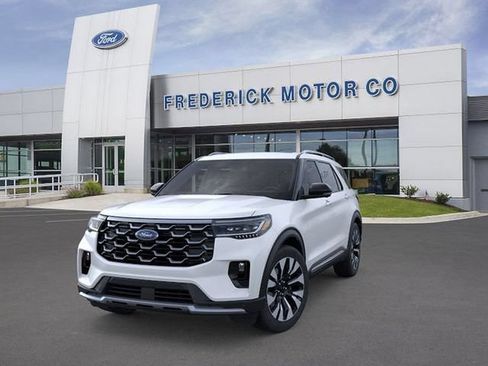 New 2026 Ford Explorer Platinum w/ LUX Leather Package AWD/4WD image 2