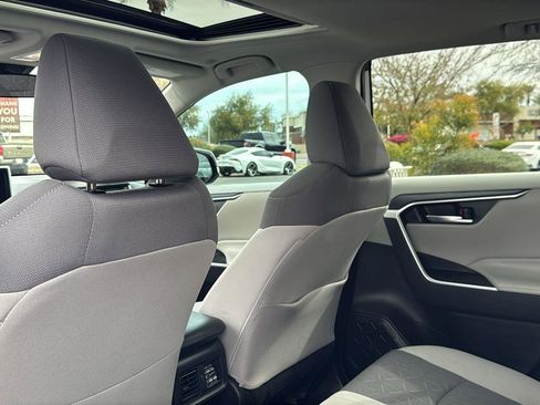 Certified 2025 Toyota RAV4 XLE w/ Convenience Package image 28