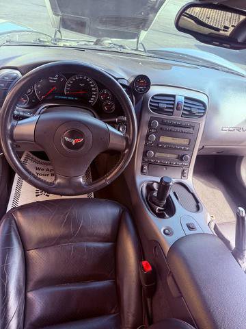 Used 2006 Chevrolet Corvette Z06 w/ Preferred Equipment Group RWD image 8