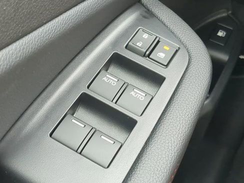 Used 2024 Honda Ridgeline Black Edition image 31