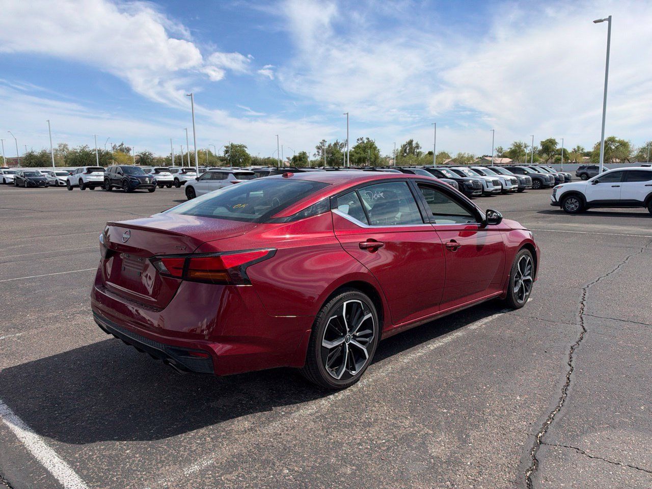 Used 2024 Nissan Altima 2.5 SR FWD image 5