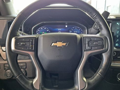 Used 2023 Chevrolet Silverado 1500 LT AWD/4WD image 11