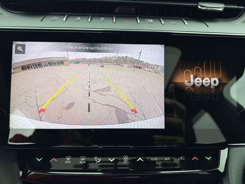New 2026 Jeep Grand Cherokee Limited w/ Limited Altitude Package RWD image 20