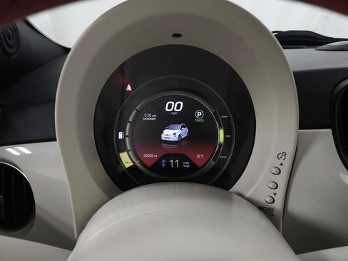 Used 2016 FIAT 500 e image 17