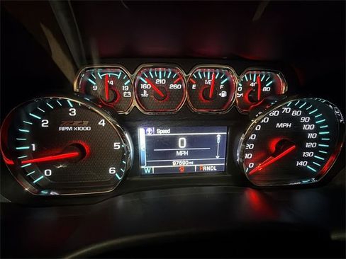 Used 2018 Chevrolet Silverado 1500 LT w/ All Star Edition image 15