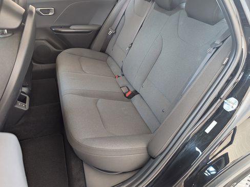 Used 2025 Kia K4 FWD image 17