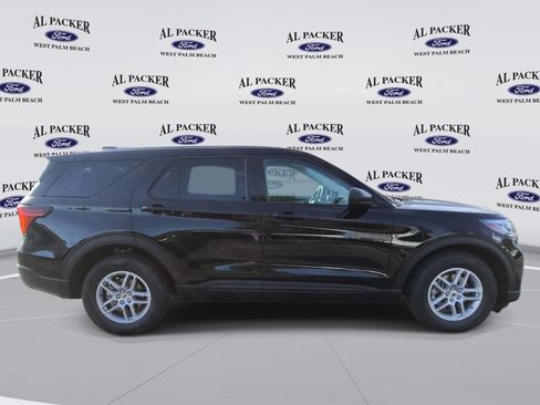New 2026 Ford Explorer Active RWD image 6