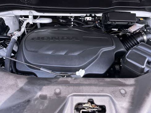 Used 2023 Honda Ridgeline Sport image 15