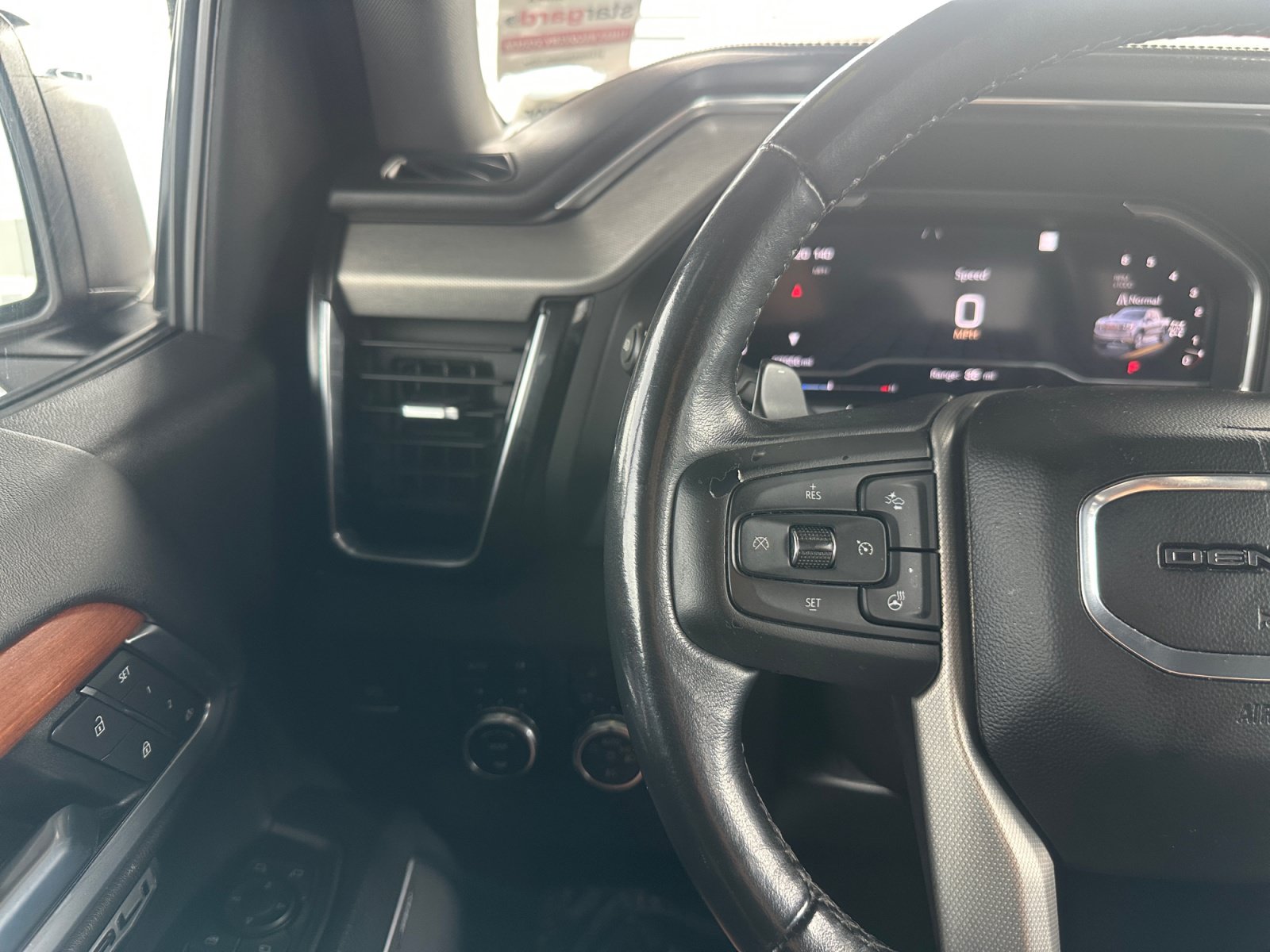 Used 2022 GMC Sierra 1500 Denali w/ Denali Reserve Package AWD/4WD image 22