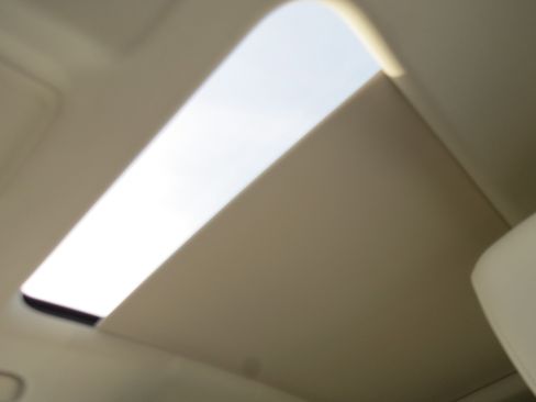 Certified 2023 Buick Envision Avenir image 26