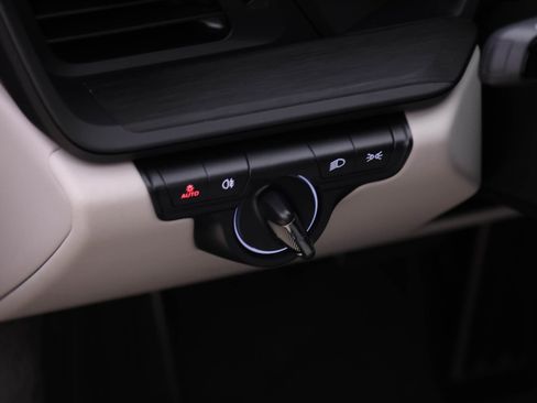 Certified 2024 Porsche 911 Carrera 4 GTS image 23