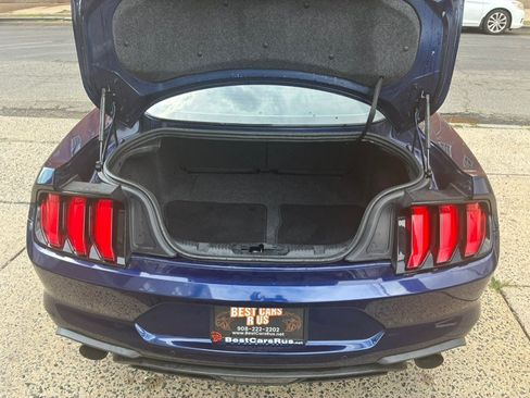 Used 2020 Ford Mustang Coupe w/ Equipment Group 101A RWD image 7
