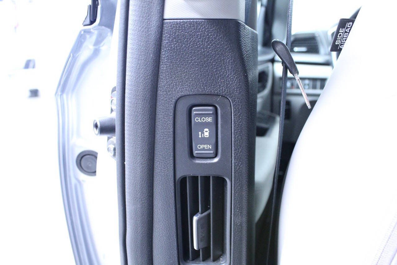 Used 2021 Honda Odyssey EX-L image 29