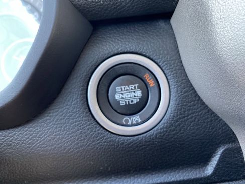 Used 2021 RAM 2500 Laramie AWD/4WD image 36