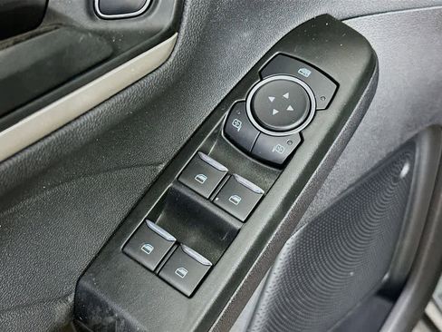 Certified 2022 Ford Escape S image 27