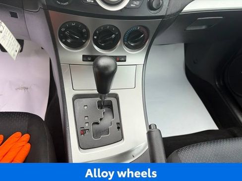 Used 2010 MAZDA MAZDA3 i Touring FWD image 16