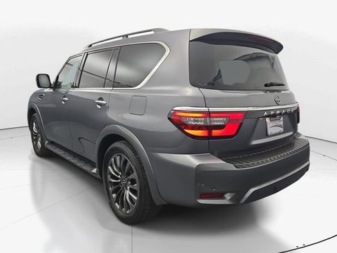 Used 2023 Nissan Armada Platinum w/ Captain's Chairs Package RWD image 8