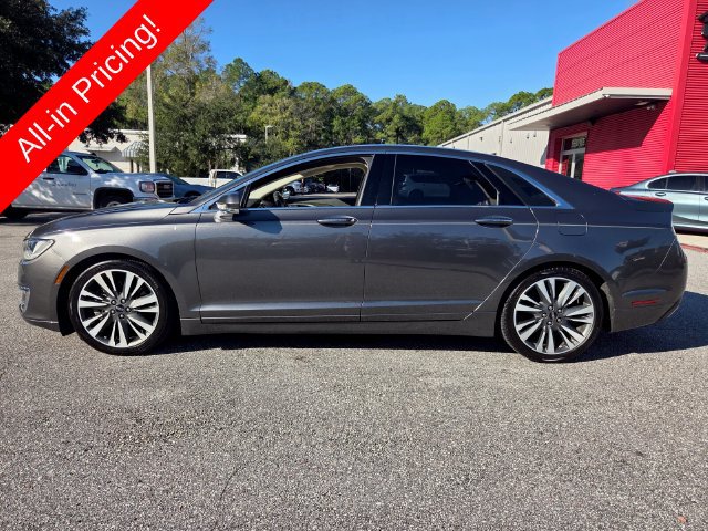 Used 2017 Lincoln MKZ Reserve FWD image 2