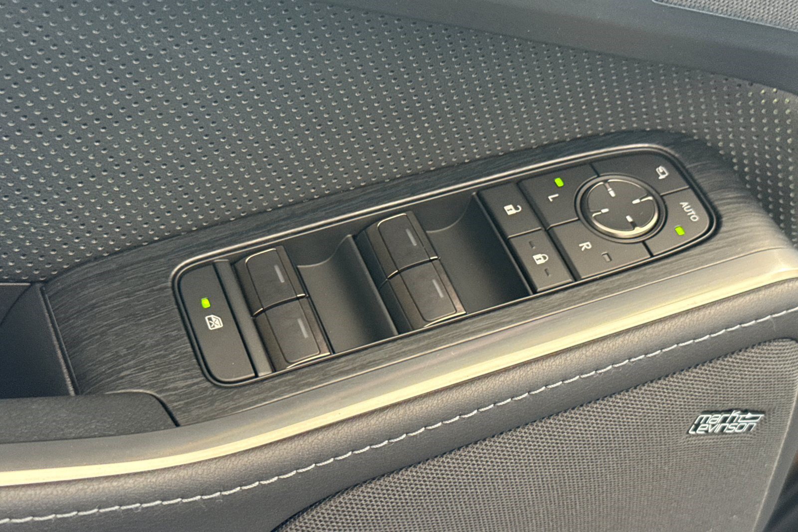 Certified 2026 Lexus GX 550 AWD/4WD image 13